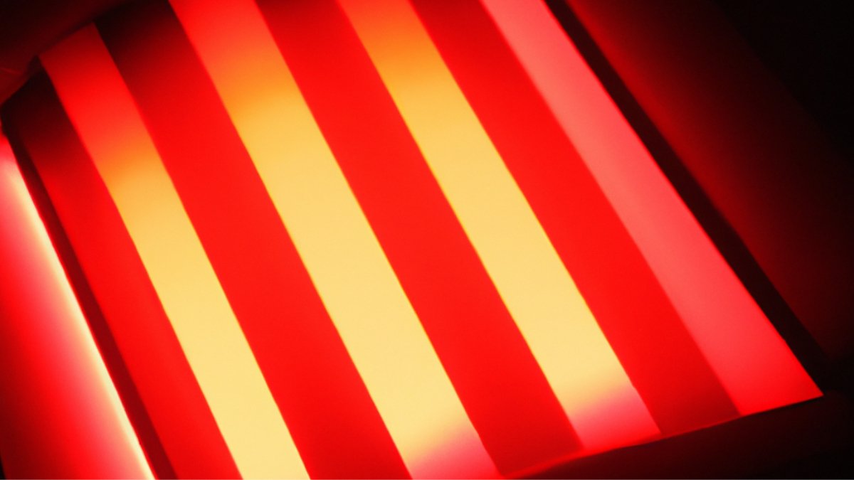 Terapia światłem czerwonym Lumaflex® w urazach mózgu - neurorehabilitacja i neuroprotekcja