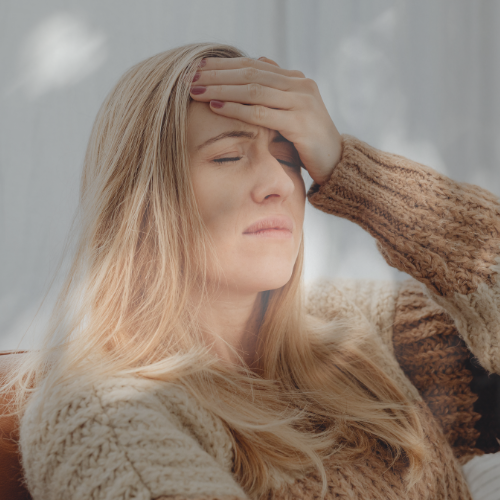 Wszystko o terapii światłem czerwonym w leczeniu wypadania włosów