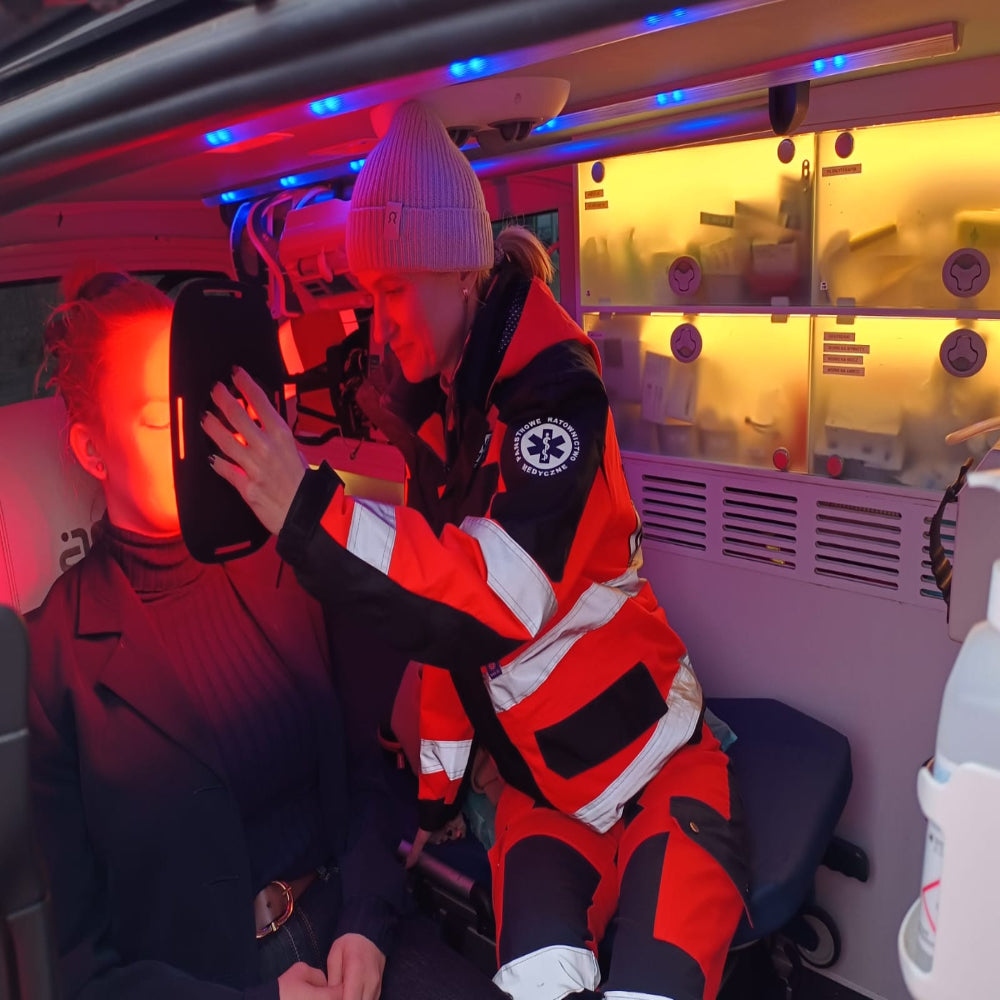 Lumaflex mobilna fotobiomodulacja w polskich prywatnych karetkach pogotowia